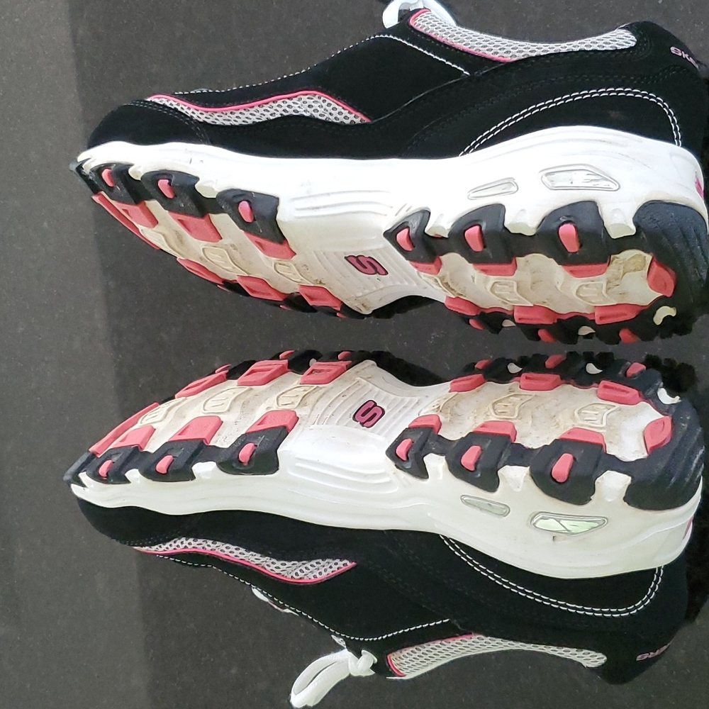 Skechers D'lites-Me Time Leather Sneakers View 4